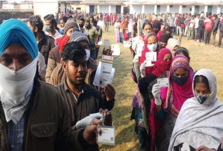 UTTARAKHAND ELECTION : उत्तराखंड की 70 विधानसभा सीटों पर वोटिंग जारी, अब तक 10 परसेंट…