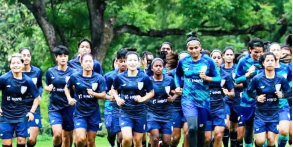 UNDER-18 WOMEN FOOTBALL:  रोमांचक मुकाबले में बांग्लादेश को 1-0 से हराकर भारतीय महिलाएं पहुंचीं शीर्ष पर