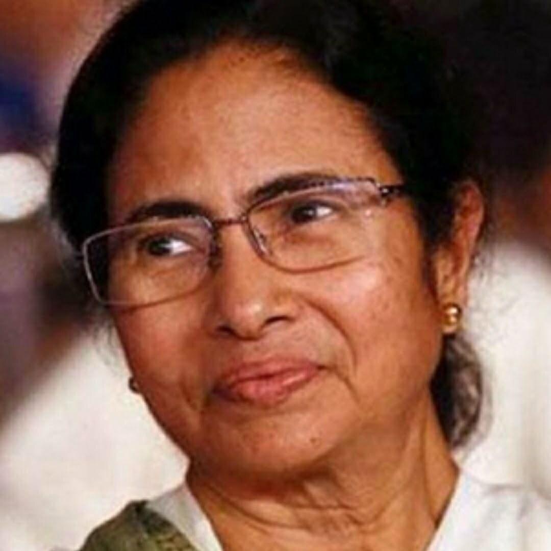 क्या पश्चिम बंगाल की मुख्यमंत्री ममता बनर्जी ने नौकरी मेले में बांटे फर्जी नियुक्ति पत्र !