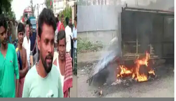 …और बंगाल के हावड़ा में भीड़ ने एक पशु तस्कर को जमकर पीटा, फिर वाहन को किया आग के हवाले