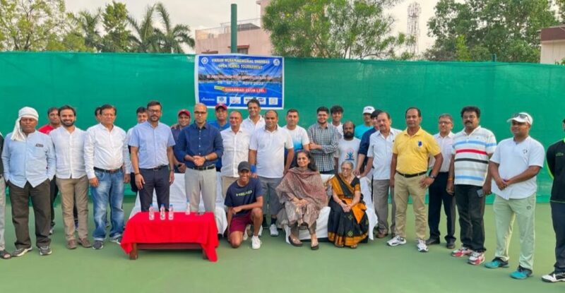 Vikram memorial Dhanbad open tennis tournament : संतोष, कंचन ,गुल और अमित ने अपने-अपने मैच जीते