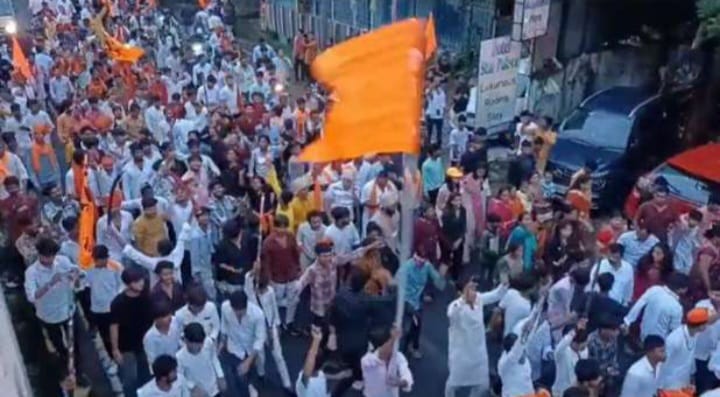 VHP : वीएचपी के स्थापना दिवस पर निकली विशाल शोभायात्रा, 60 साल…