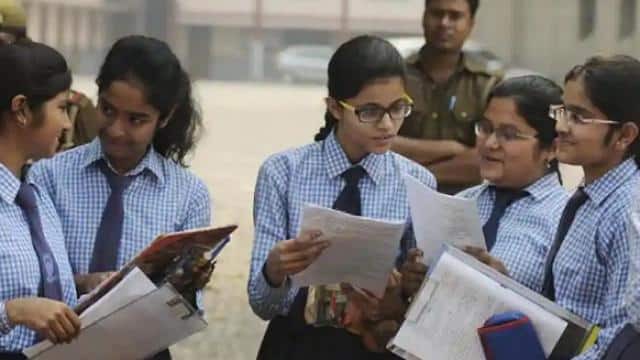 झारखंड के सरकारी स्कूलों में कक्षा एक से आठ तक की बदलेंगी किताबें, कई नए अध्याय भी जोड़े गये