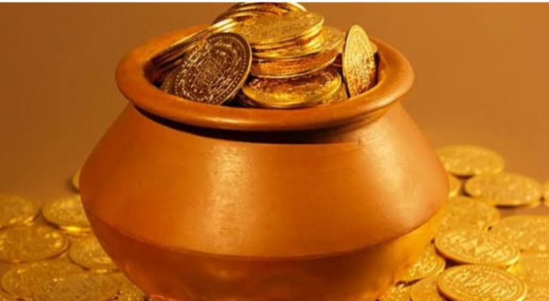 Dharm : धनतेरस को खरीदे गये सोने-चांदी के सिक्के का दीवाली की रात है विशेष महत्त्व, जाने कैसे…!