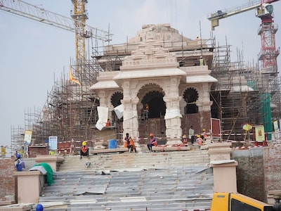 Dharm : आर्टिफिशियल चट्टान पर बन रहा श्रीराम जन्मभूमि मंदिर कई मामलों में होगा अद्भुुत