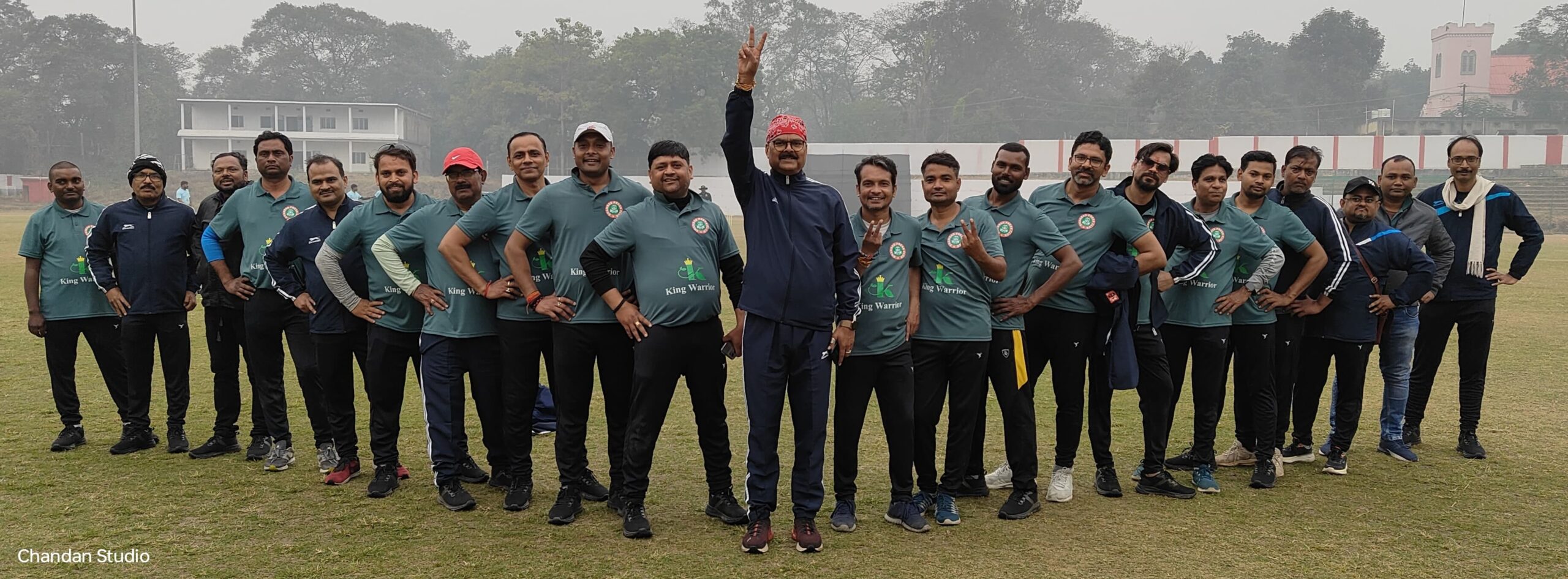 Dhanbad: मीडिया कप क्रिकेट का खिताबी मुकाबला किंग्स और ग्रो मोर के बीच