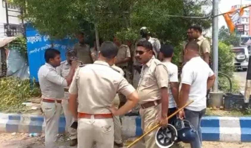 बंगाल में चुनावी परिणाम देख बौखलाए उपद्रवी, बर्दमान में भाजपा कार्यकर्ताओं पर हमला…