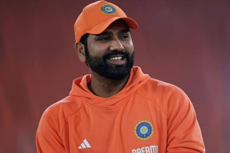 पाक के खिलाफ मैच खेलने से पहले रोहित फिर हुए चोटिल