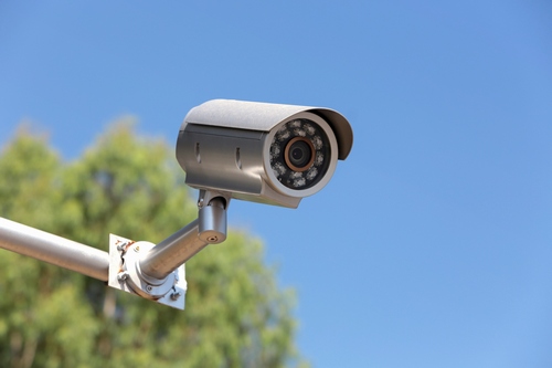 बड़े काम की चीज है CCTV कैमरा, खरीदना है तो इसके पहले जान ले ये फैक्ट्स…