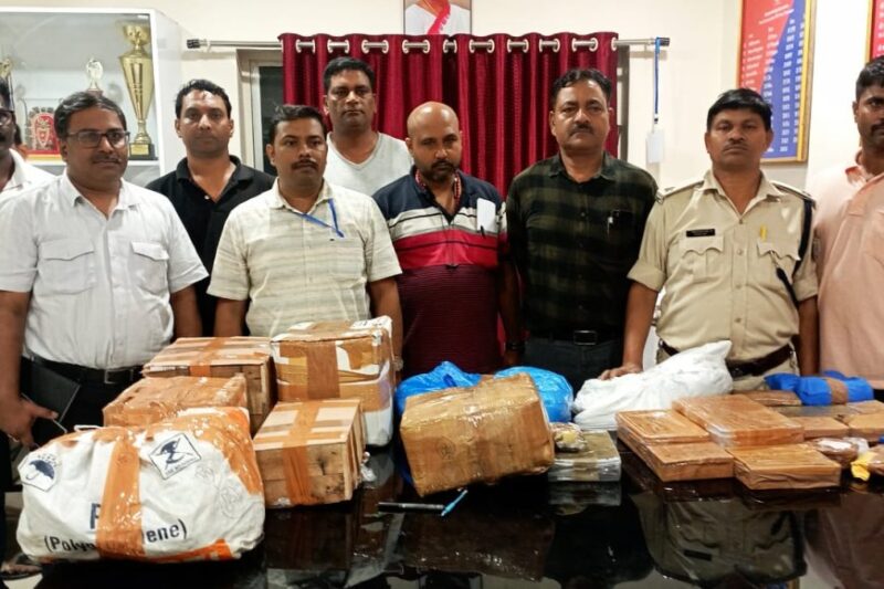 जमशेदपुर में 1.57 करोड़ रुपए के आभूषण जब्त