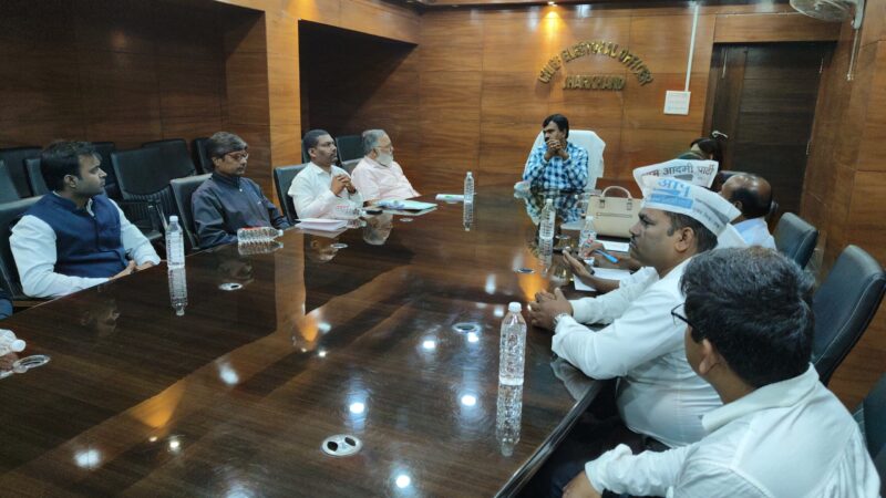 हरेक मतदान केन्द्र पर पीठासीन पदाधिकारी सुबह 5:30 बजे से शुरू करेंगे मॉक पोल की प्रक्रिया