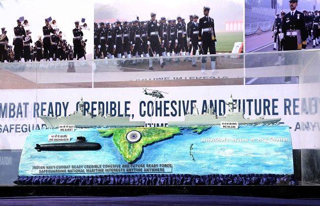 कर्तव्य पथ पर नौसेना की झांकी में दिखेंगे दो युद्धपोत और पनडुब्बी वाग्शीर