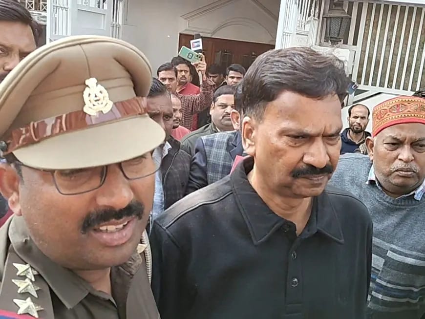 यौन शोषण मामले में पुलिस ने कांग्रेस सांसद राकेश राठौर को किया गिरफ्तार 