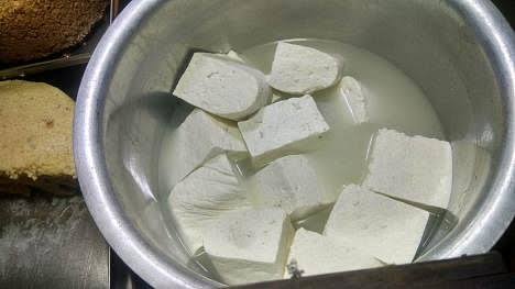 हजारीबाग में 4000 किलो नकली पनीर जब्त