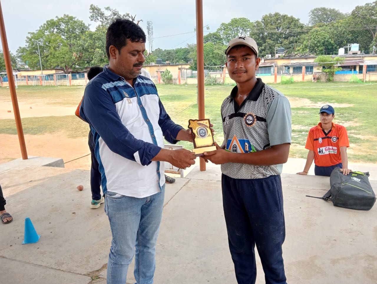 डीसीसीसी प्रीमियर लीग : बीएनएल न गुलमोहर एकादश को 22 रनों से हराया