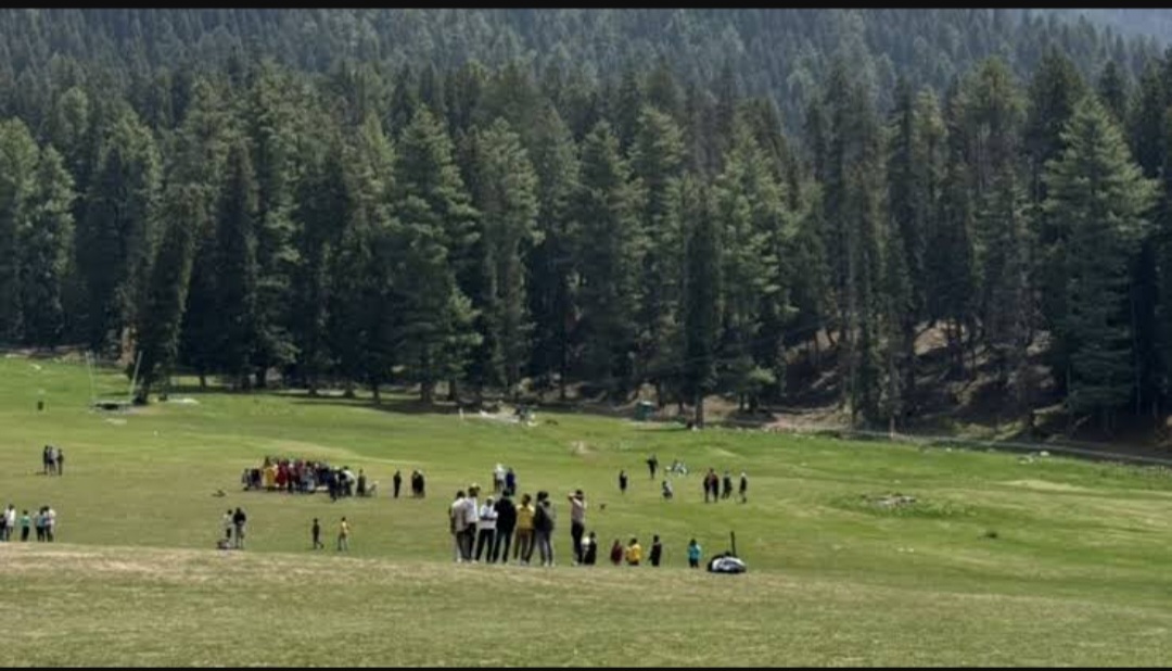 पहलगाम हमले में शामिल आतंकी रोज रात में बदल रहे लोकेशन, हाइड आउट में छिपे