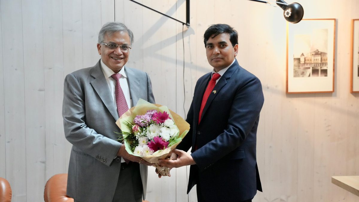 सीईसी ज्ञानेश कुमार स्टॉकहोम सम्मेलन में देंगे मुख्य भाषण, भारतीय प्रवासियों के साथ की मुलाकात