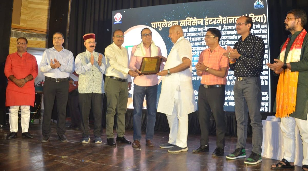 प्रतिभाओं के सम्मान से आगे बढ़ने की मिलती है प्रेरणा : सूर्य प्रताप शाही    