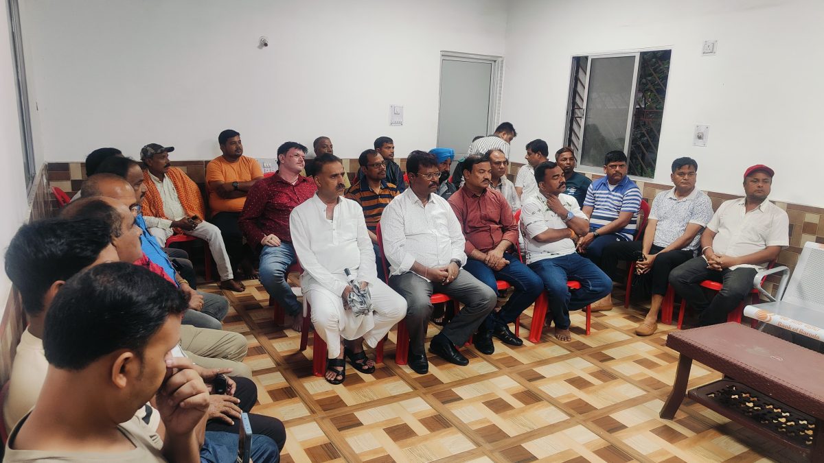 सरकारी सिस्टम लकवाग्रस्त : सरयू राय