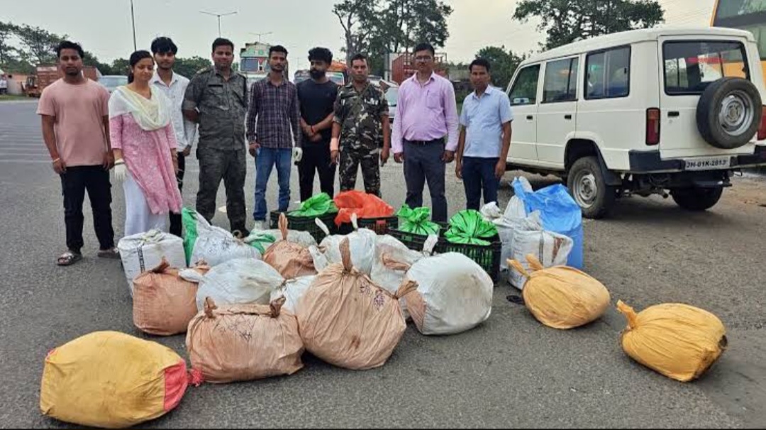 रामगढ़: खाद्य सुरक्षा विभाग     ने नकली खोया और पनीर के खिलाफ की कार्रवाई