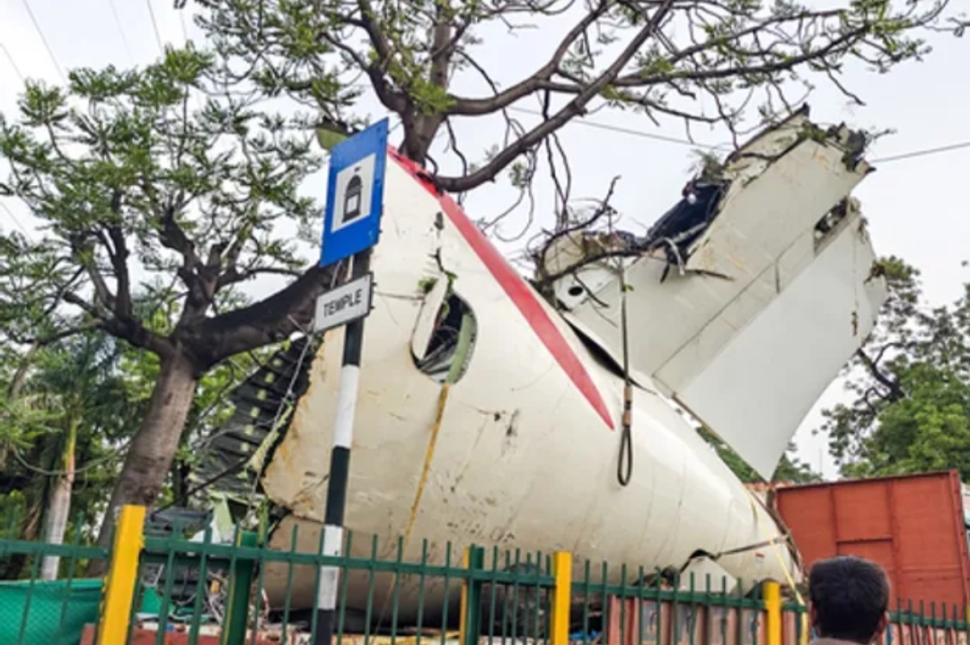 एएआईबी ने एयर इंडिया हादसे की प्रारम्भिक जांच रिपोर्ट सौंपी, हादसे की वजह का खुलासा नहीं