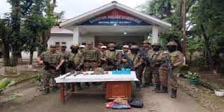 मणिपुर : एक उग्रवादी गिरफ्तार, हथियार और विस्फोटक सामग्री बरामदइंफाल