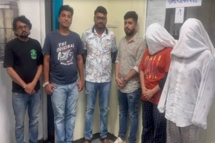 महाराष्ट्र के पुणे में रेव पार्टी पर पुलिस का छापा, राकांपा-एसपी के नेता के दामाद समेत छह गिरफ्तार