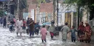 पाकिस्तान में बाढ़ से 178 की मौत