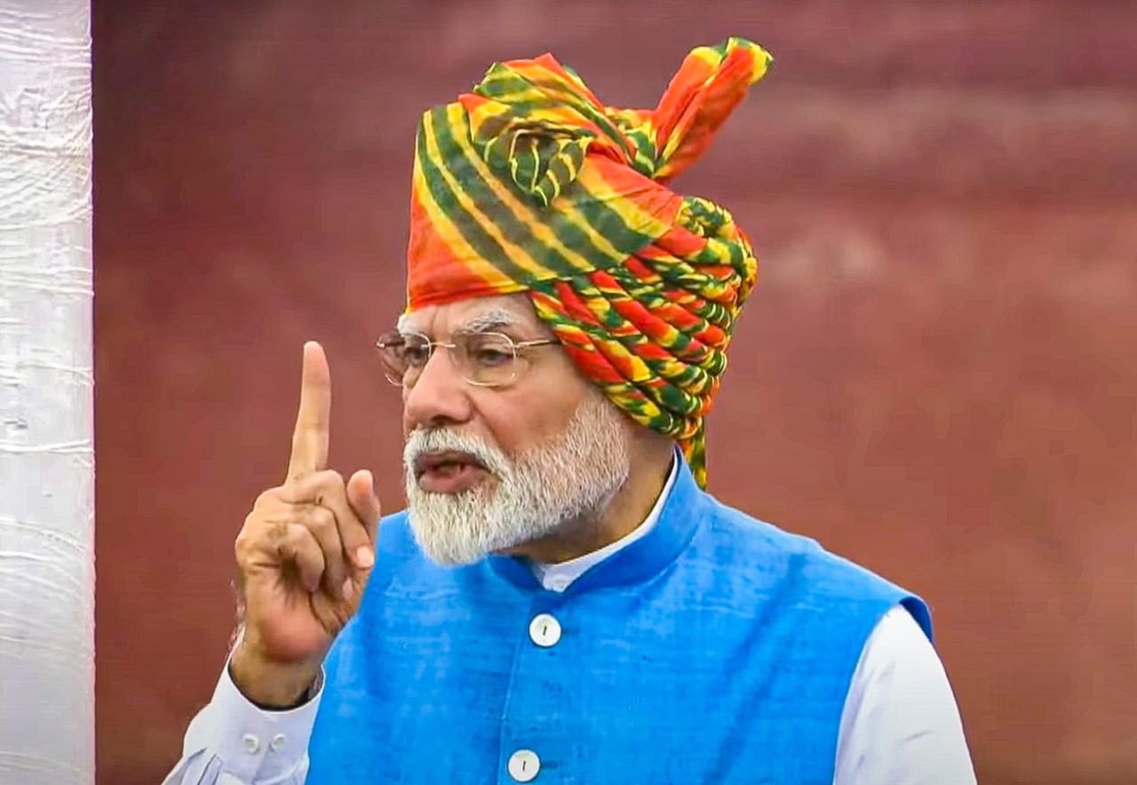 79वें स्वतंत्रता दिवस पर लाल किले की प्राचीर से प्रधानमंत्री ने राष्ट्र को किया सम्बोधित ; कहा- ‘आत्मनिर्भर भारत’ ही विकसित भारत का मूल मंत्र