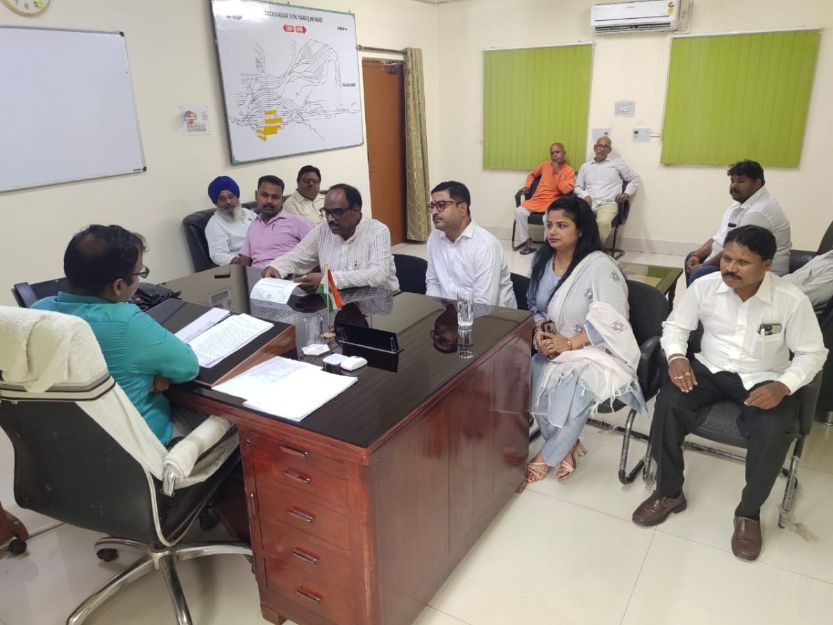 मनमानी शुल्क वसूली और पार्किंग कर्मचारियों के व्यवहार पर बिफरे सरयू राय 40 मनमानी शुल्क वसूली और पार्किंग कर्मचारियों के व्यवहार पर बिफरे सरयू राय