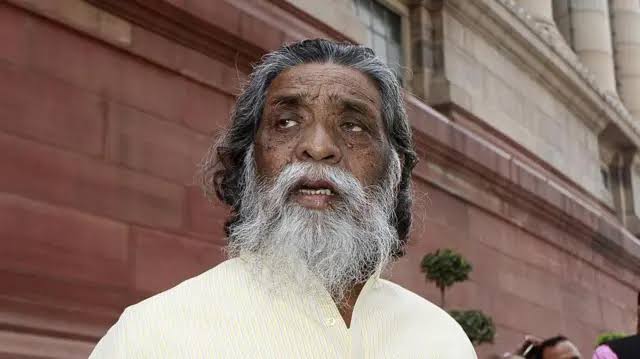 संघर्षशील और जुझारू शख्सियत थे शिबू सोरेन