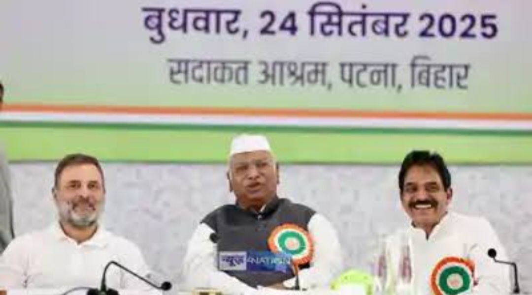 सीडब्ल्यूसी की बैठक : कांग्रेस   ने कहा- बिहार में बनेगी महागठबंधन की सरकार