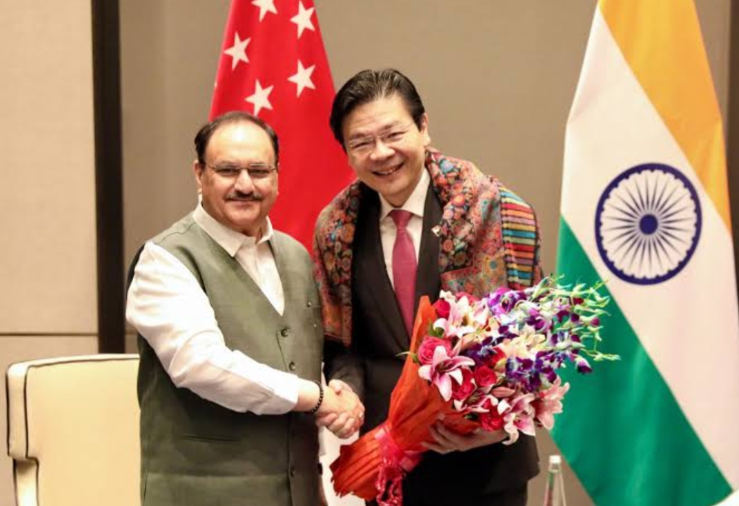 भाजपा अध्यक्ष जेपी नड्डा ने सिंगापुर के प्रधानमंत्री लॉरेंस वोंग से की मुलाकात