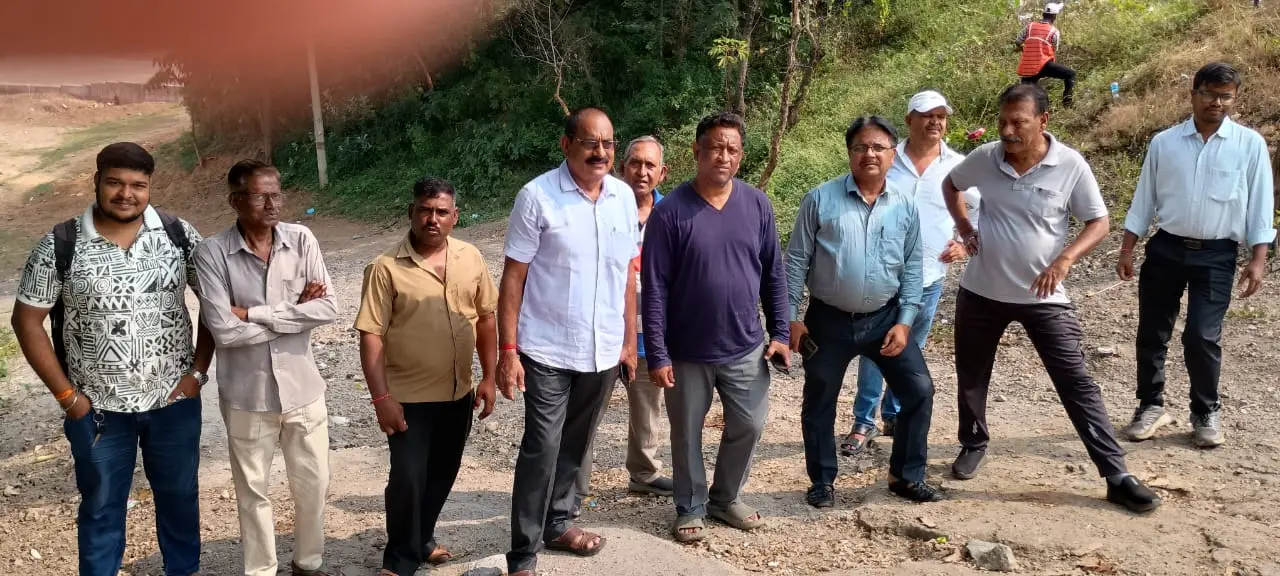 मुकुल मिश्रा ने लिए घाटों की साफ सफाई का जायजा