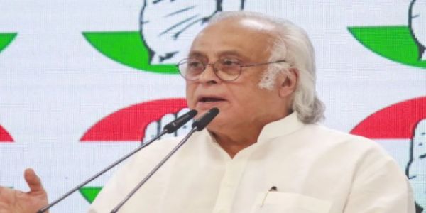 कांग्रेस ने विदेश नीति पर उठाये सवाल