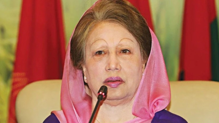 बांग्लादेश की पूर्व PM खालिदा जिया नहीं रहीं: सैन्य प्रमुख की पत्नी से प्रधानमंत्री बनने तक की पूरी कहानी 2 खालिदा जिया